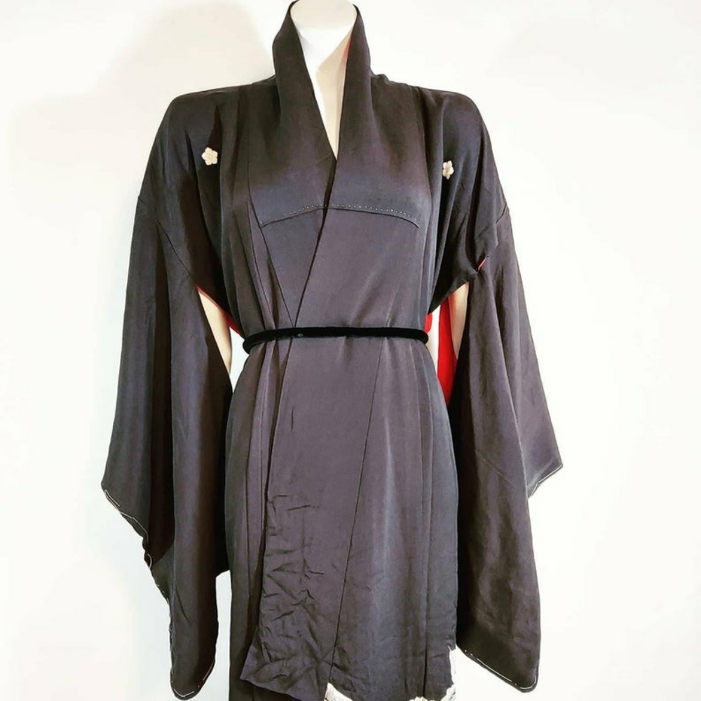 SOLD🦋 Vintag silk rayon Kimono Japanese robe - Picture 4 of 12